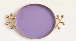 Plateau de service rond sphérique en métal émaillé violet clair fait main avec poignées dorées, idéal pour le café, la vanité ou les boissons - Product Image 4