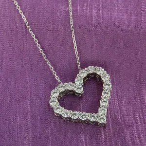 Collar con Colgante de Corazón, Piedras de Diamante, Chapado en Oro de 18K, Cadena de Acero Inoxidable, Unisex, Clásico, Certificado IGI, Forma de Bola, Engaste Pavé - Product Image 1