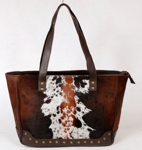 Nuevo Diseño de Bolsos de Mano de Lujo para Mujer con Pelo de Vaca, Bolsos de Hombro de Cuero PU de Alta Calidad para Mujer - Product Image 5