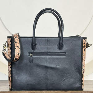 Sac fourre-tout en cuir de vachette personnalisé, motif floral gravé à la main, sac à main western pour femmes, grande capacité, sacs à bandoulière élégants - Product Image 5