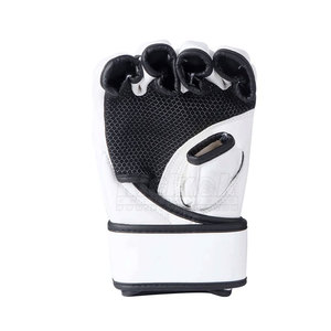 Guantes de MMA de Cuero Premium con Tela Transpirable y Cierre de Gancho y Bucle para un Ajuste Seguro en Largas Jornadas de Entrenamiento y Sparring (Unisex) - Product Image 6