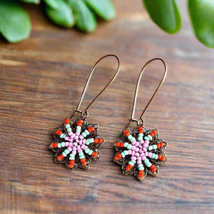 Pendientes con Cuentas de Diseño Personalizado para las Colecciones de Primavera y Verano Disponibles a un Precio Accesible por MD HANDICRAFTS - Product Image 3
