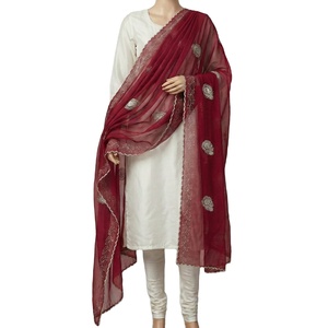 Foulard d'été respirant en polyester et mousseline de soie, brodé de strass, motif floral de luxe, vente en gros, 12 pièces, pour usage quotidien - Product Image 1