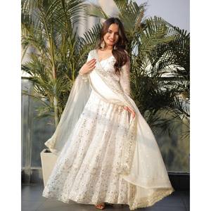 Robe Anarkali en Faux Georgette Lourde Entièrement Évasée - Robe de Mariage Modeste - Product Image 2