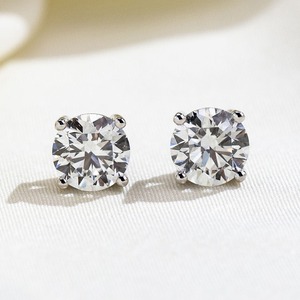 Pendientes de Diamantes Cultivados en Laboratorio VVS2, Oro Sólido de 18K, Clásicos con Cuatro Garras, Corte Brillante Redondo, CVD CROWN, Regalo de Boda - Product Image 2