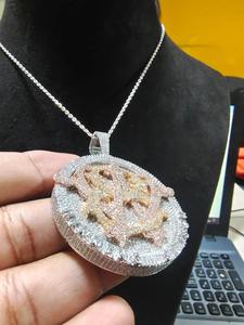 Colgante de Diamantes en Oro y Plata Hecho a Mano, Joyería de Lujo para Novias, Disponible en Grandes Cantidades - Product Image 6