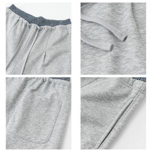 Nouveau 2026 Pantalon de jogging unisexe gris ample brodé personnalisé style Hip Hop, coupe oversize et jambe large, essentiel pour la gym et la course, pour hommes - Product Image 3