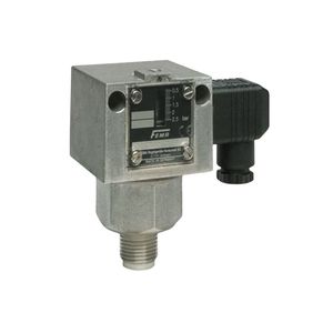 Interruptor y Controlador de Presión Mecánico DCM6 de 0.5-6 Bar y 1/2 Pulgada para Aire, IP22, Uso Industrial - Soluciones Empresariales Technoverse - Product Image 1