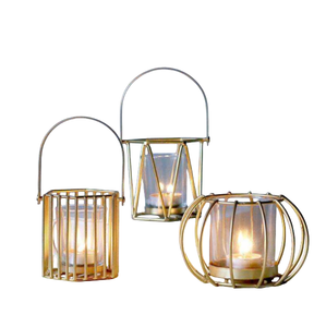 Magnifique design de porte-bougie rond noir en métal et verre pour les décorations d'événements et de mariages - Product Image 6