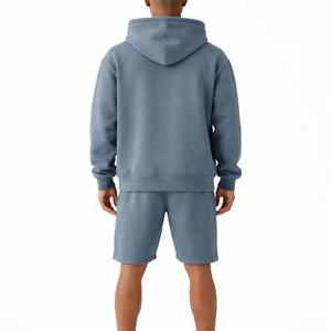Ensemble de vêtements décontractés deux pièces pour homme avec logo personnalisé, comprenant un sweat à capuche et un short, collection été 2026, tendance été 2023 - Product Image 3