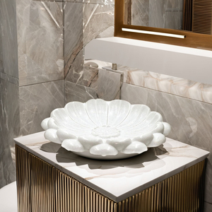 Tazón Decorativo de Mármol Blanco con Diseño de Loto, Artesanía India, para Ambientes Elegantes y Amantes de la Decoración - Product Image 1