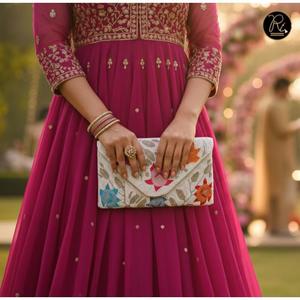 Pochette de Soirée Perlée Faite à la Main, Sac de Luxe de Créateur pour Mariage et Fêtes, Sac à Main Ethnique Élégant pour Femme Tendance - Product Image 4