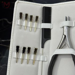 Kit d'outils pour extensions de cheveux, pinces en acier inoxydable, pinces à cheveux pour le sectionnement, peigne à queue de rat, ensemble dans une pochette en cuir blanc - Product Image 6