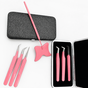Ensemble de pinces à cils roses avec embouts de précision, étui de rangement et support pour outils à cils pour artistes professionnels - Product Image 2
