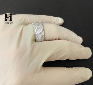 Anillo de Eternidad con Diamantes Cultivados en Laboratorio de 5 Filas, Oro Blanco de 14K, Micro Pavé, Anillo de Boda, Certificado VVS EF, Diamantes Cultivados en Laboratorio - Product Image 1