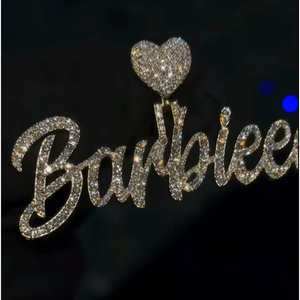 Colgante de plata 925 con letras personalizadas y moissanita, estilo hip-hop, para unisex. - Product Image 1