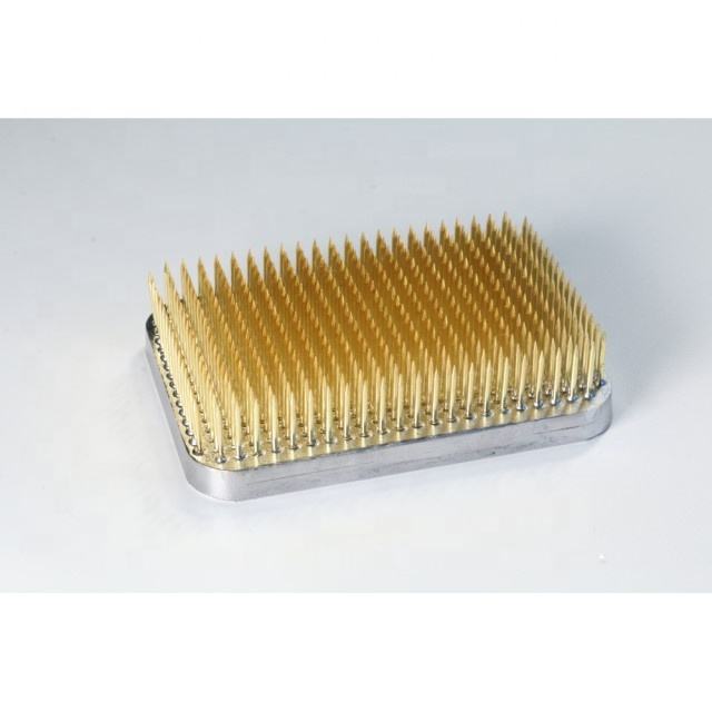 204 HANAKATSU Kenzan Flower Frog Large Rectangle