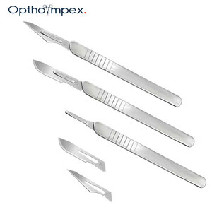 Bisturís y Cuchillos Manuales Confiables, Instrumentos Médicos de Acero Inoxidable para Incisiones Quirúrgicas Precisas, Procedimientos Clínicos - Product Image 1