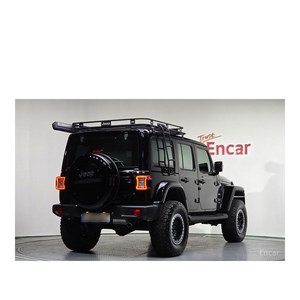 Jeep Wrangler 2.0 Overland 4 Puertas, Modelo de Junio de 2021, con 23,809 km, Caja de Cambios Automática, Asientos de Tela, Cámara Trasera - Product Image 2