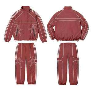 Survêtement d'entraînement personnalisé pour homme, coupe-vent tissé, style streetwear, avec fermeture éclair, en polyester et nylon, pour l'hiver - Product Image 3