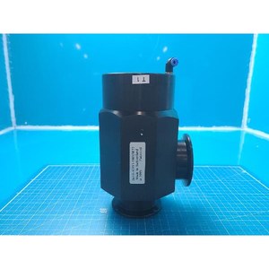 วาล์วปรับมุมแบบลมนิวแมติก VAT 26334-KA11-1001/0077 ใช้แล้วตามสภาพเดิม อะไหล่อุปกรณ์เซมิคอนดักเตอร์รุ่นเก่า - Product Image 5