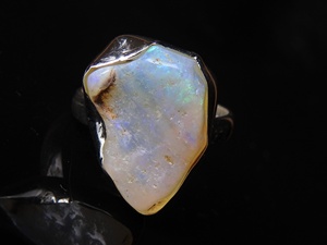Opale australienne naturelle polie brute, sertie en argent, pierre précieuse classique, cadeau idéal pour elle, nouvelle arrivée - Product Image 2