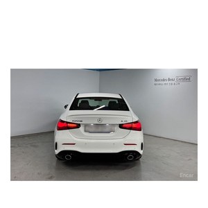 Mercedes-Benz Classe A AMG A35 4MATIC Berline Octobre 2020 36 km Norme d'émission Euro V Volant à gauche Caméra de recul - Product Image 4