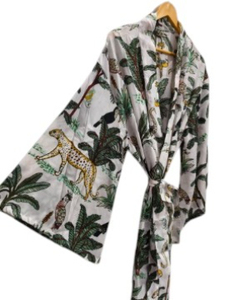 Robe longue kimono en soie Bridel, patchwork, pour couvrir le bikini, vêtement de nuit, kimono en sari indien vintage recyclé fait main - Product Image 4