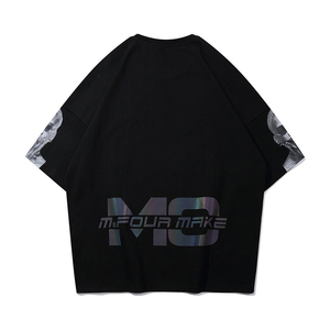 Camiseta Negra Extra Grande para Hombre con Estampado Fotográfico, Estilo Urbano, Manga Corta, Cuello Redondo, Algodón Jersey - Product Image 2