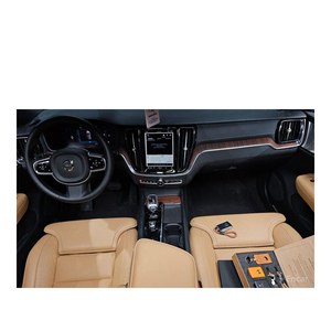 Volvo V60 B5 Ultimate AWD 2023/10, 19,034 km, Volante a la Izquierda, Caja de Cambios Automática, Asientos de Cuero, Cámara Trasera - ¡Nuevo! - Product Image 6