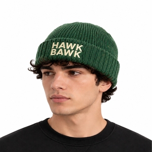 Gorro de Punto Personalizado Unisex de Primera Calidad, Suave, Cálido y Cómodo para el Invierno, Calidad de Exportación - Product Image 1