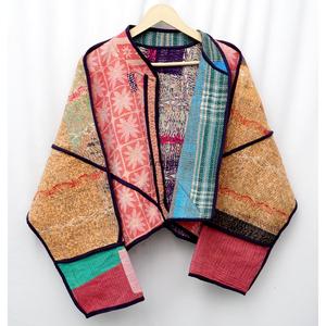 Veste longue Kantha vintage à col mandarin, réversible, en coton matelassé indien fait main, écologique et à séchage rapide, qualité supérieure, vente en gros - Product Image 4
