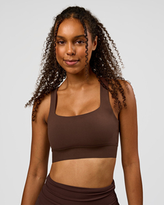 Sujetador Deportivo para Mujer, Color Sólido, Cuello Cuadrado, Espalda Cruzada, Soporte Medio, Transpirable, Diseño Sin Costuras para Yoga y Fitness - Product Image 1