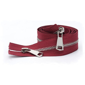 Cremallera metálica antigua de latón con doble deslizador para costura y manualidades - Product Image 4