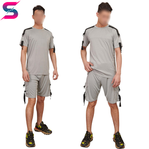 Conjunto de Camiseta de Manga Corta y Pantalones Cortos Cargo para Hombre, Diseño OEM ODM, Estilo Casual de Verano, Color Gris, Tejido de Secado Rápido, Cuello Redondo, Color Sólido, Ropa para Exteriores - Product Image 5