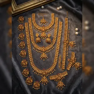 ชุดเครื่องประดับสร้อยคอ zircon lakshmi ชุดสร้อยคอพร้อมการออกแบบเหรียญเทพธิดาโบราณและต่างหูสำหรับผู้หญิงในงานแต่งงาน - Product Image 1