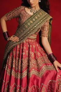 Vestido de novia pakistaní premium con perfil lateral azul hielo brillante, maxi vestido nupcial con falda de tul fluida y cristales densos - Product Image 4