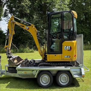 Excavatrice MINI CAT 301.8 d'occasion de qualité supérieure avec moteur puissant et système PLC avancé pour travaux de construction lourds - Product Image 1