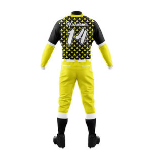 Ensemble d'uniformes de baseball personnalisés sublimés et respirants 100 % polyester fabriqués au Pakistan par une usine OEM, finition durable pour les grands acheteurs - Product Image 3