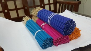 Vietnam-Meilleur prix Variété Bâton d'encens Raw Batti 8 pouces-19 pouces Pack Forme ronde parfumée ou non parfumée pour un usage religieux - Product Image 5