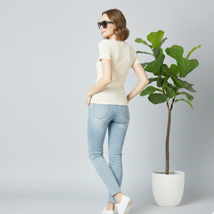 T-shirt pour femme à séchage rapide, couleur blanc crème, 100% coton, chemises très demandées pour femmes à prix de gros avec logo personnalisé - Product Image 3