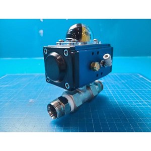 Vanne à boisseau sphérique WONIK IPS MAHA 1 de haute pureté, utilisée comme pièce détachée pour équipement semi-conducteur d'occasion - Product Image 1