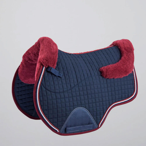 Tapis de selle respirants personnalisables pour le dressage équestre, en coton de qualité supérieure, garnissage en polyester, doublure en tissu, avec options OEM et ODM - Product Image 1