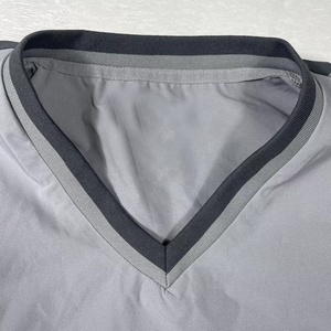 Chaqueta Cortavientos Personalizada para Universidad, Fabricante de Ropa Deportiva, Chaqueta de Nailon con Cuello en V para Hombre, Primavera - Product Image 4