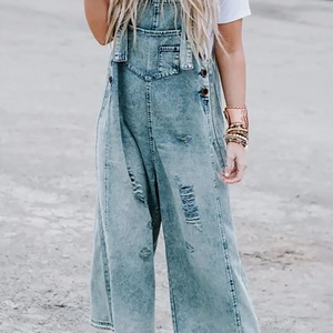 Salopette en jean délavé pour femme, coupe ample, taille haute, longueur mi-mollet, avec poches - Product Image 3