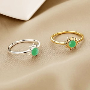 แหวนพลอยแคลเซโดนีสีเขียวทรงเหลี่ยม - แหวนปรับขนาดได้ชุบทองสำหรับผู้หญิง - Product Image 5