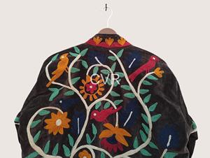 Manteau en velours à col mandarin brodé à la main avec motifs floraux, style bohème pour femmes adultes, manches longues, vêtement d'extérieur pour l'automne - Product Image 3