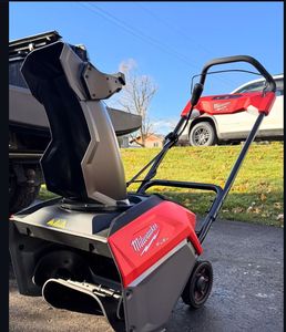 Fast Sales 28 Inch Self-Propelled 2-Stage Snow <b>Blower</b> with Peak Power with Charger - Product Image 2