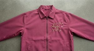 เสื้อแจ็คเก็ตผ้าแคนวาสสตรีทแวร์ Y2K สำหรับผู้ชาย พิมพ์ลายสัตว์ ปักโลโก้ พร้อมซิปด้านหน้า สำหรับฤดูใบไม้ผลิและฤดูใบไม้ร่วง รับทำโลโก้ตามสั่ง - Product Image 2