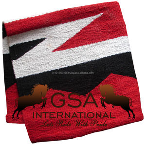 Manta y Sudadero Navajo 32x32 de Algodón Hecho a Mano con Patrón Navajo Personalizado Disponible en Diferentes Colores - Product Image 5